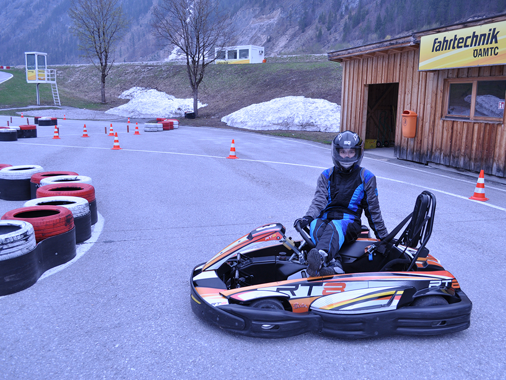 Kart-Racing Kart-Racing